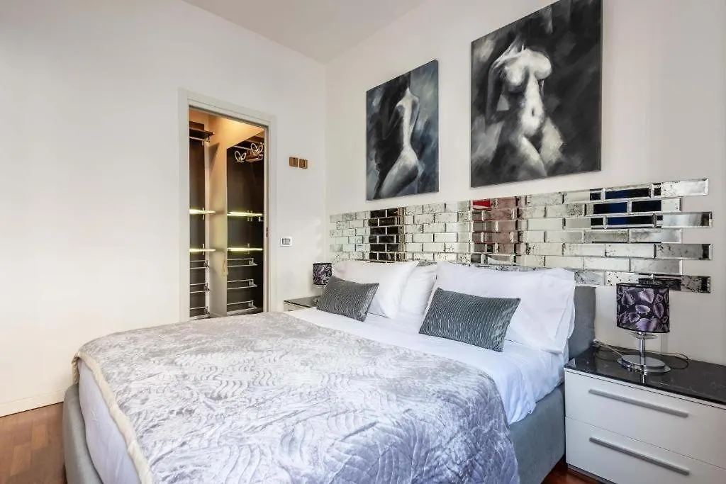 Amazing Apt In The Heart Of Pta Venezia Milano